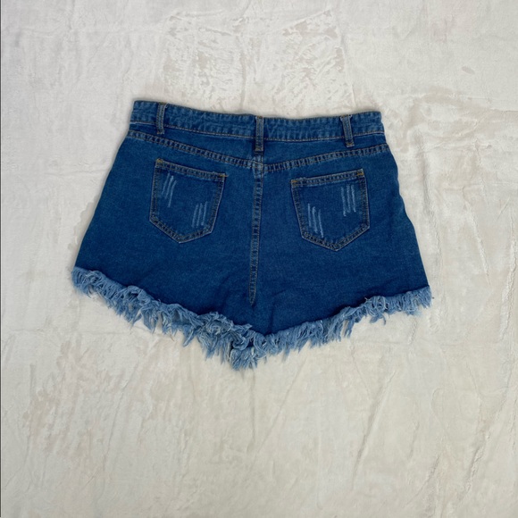 NWT Buttoned Front Pocket Patched Raw Hem Denim Skort (Size XL) - Picture 2 of 8